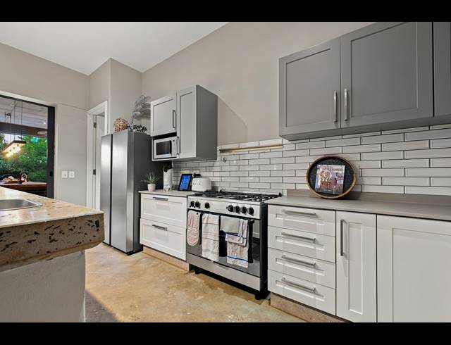 4 BEDROOM HOUSE FOR SALE IN BROOKLYN ESTATE